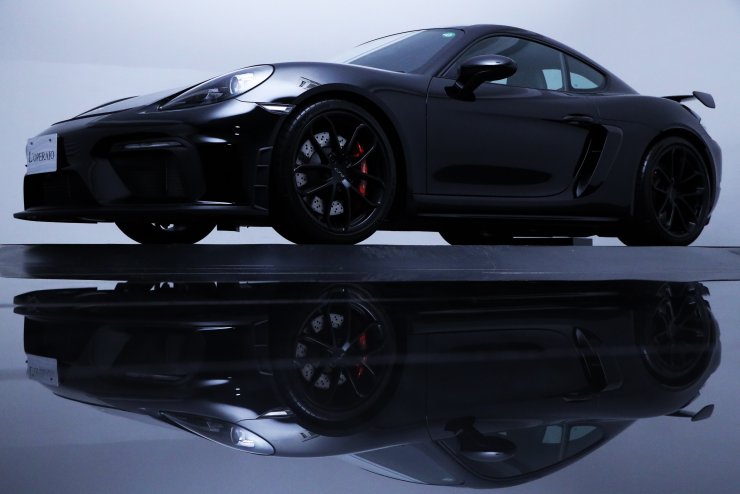ポルシェ 718 Cayman GT4 6MT ワンオーナー 2020年9月登録 走行1,000km
