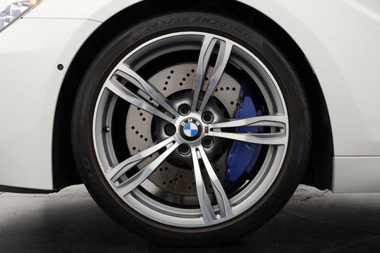 BMW M6 Coupe カーボンインテリアトリム 純正オプション20AW【車検令和