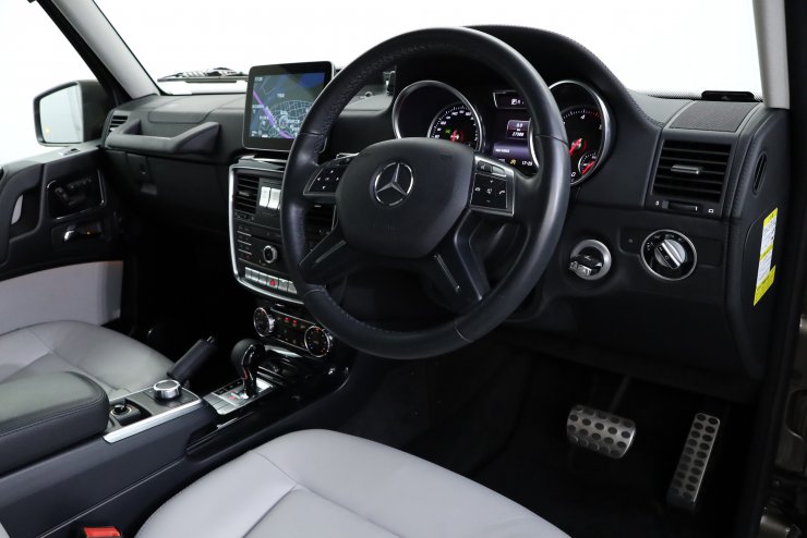 メルセデスベンツ Gクラスロング G350d LuxuryPKG 後期モデル
