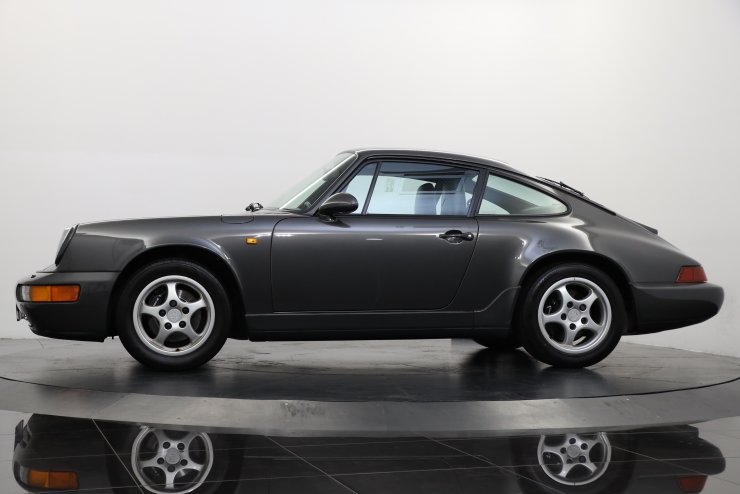 ポルシェ 911(Type964) カレラ2 TIP 後期モデル 正規ディーラー車 希少