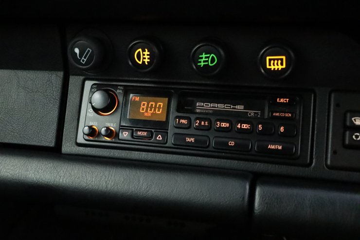 ポルシェ 911(Type964) カレラ2 TIP 後期モデル 正規ディーラー車 希少