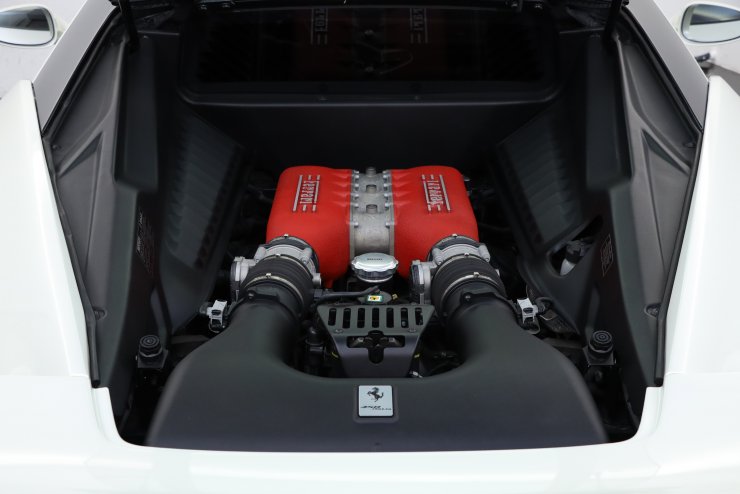 フェラーリ 458 Itaria F1 DCT 正規ディーラー車 ビアンコフジ 希少