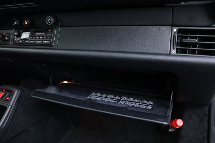 ポルシェ 911(Type993) カレラRS 正規ディーラー車 ミツワ物 ワン