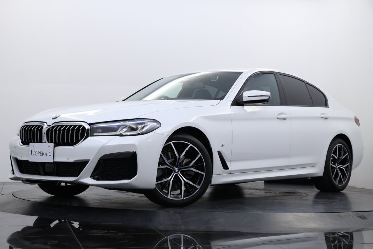 BMW 5シリーズ 523i M-Sport 希少2020年現行モデル 即納車可能 ワン