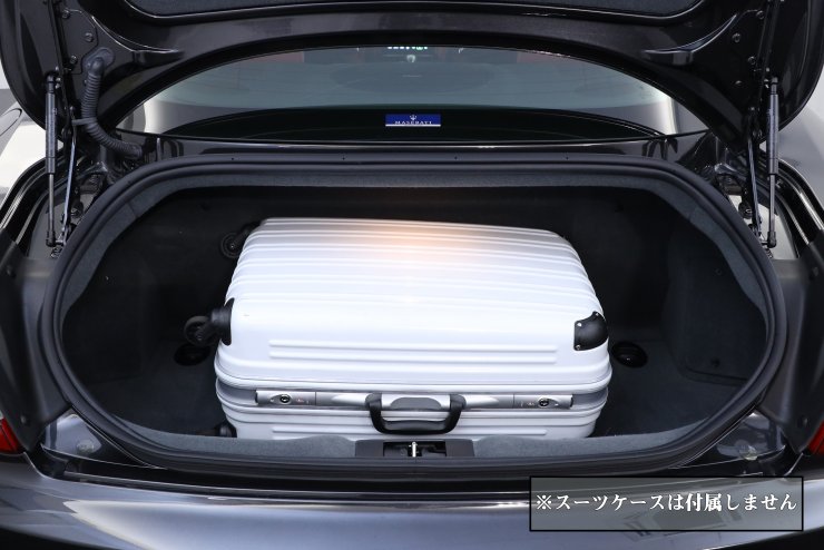 マセラティ グラントゥーリズモ スポーツ 有償カラー：グリジオグラ