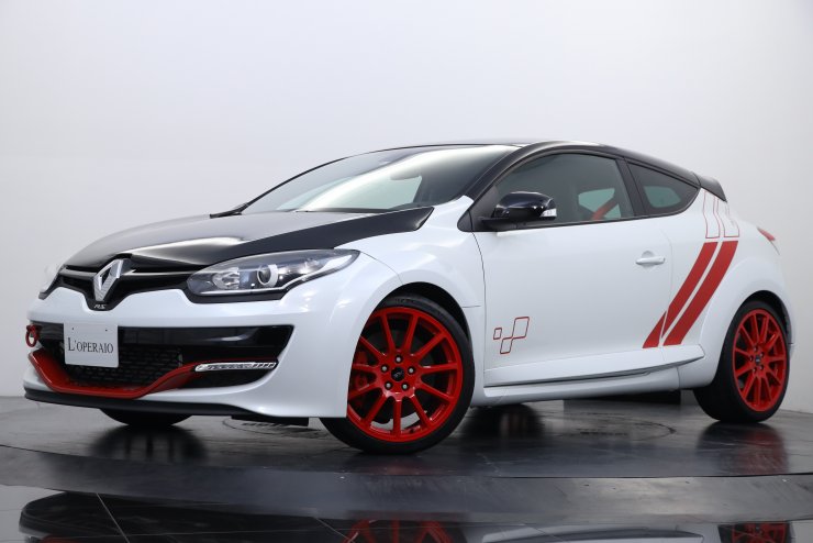 ルノー メガーヌ R.S.トロフィーR 6MT 限定60台 スピードライン19