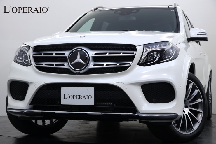 メルセデスベンツ GLSクラス GLS550 4MATIC Sport オプションカラー 黒