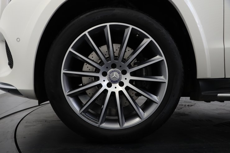 メルセデスベンツ GLSクラス GLS550 4MATIC Sport オプション