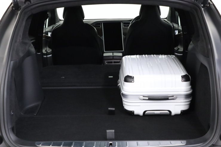テスラ モデルX 100D ソリッドブラック ブラックレザー エンハンスト