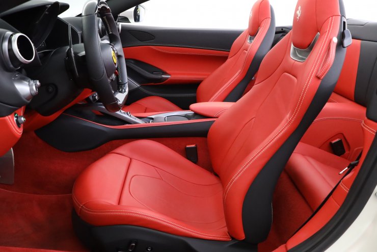 フェラーリ ポルトフィーノ F1 DCT オプション総額約610万円 正規