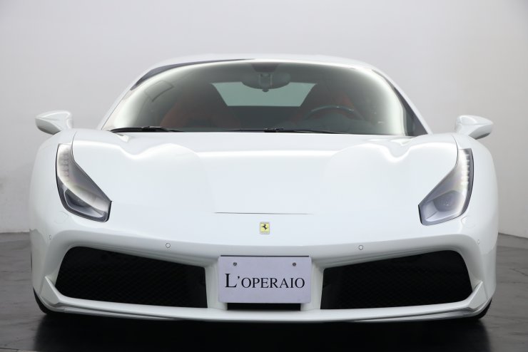 フェラーリ 488 GTB F1 DCT ロッソフェラーリレザー カーボンLED