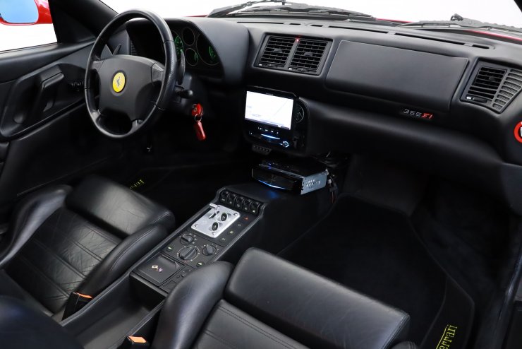 フェラーリ F355 Berlinetta F1 後期XRシャーシ最終モデル 正規