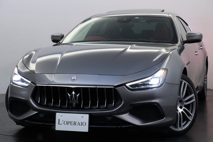 マセラティ ギブリ S GranSport 後期モデル グリジオ×ロッソレザー