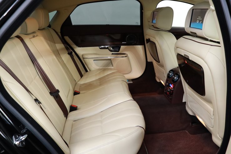 ジャガー XJ 5.0 SuperSports LWB ワンオーナー車 パノラマサンルーフ