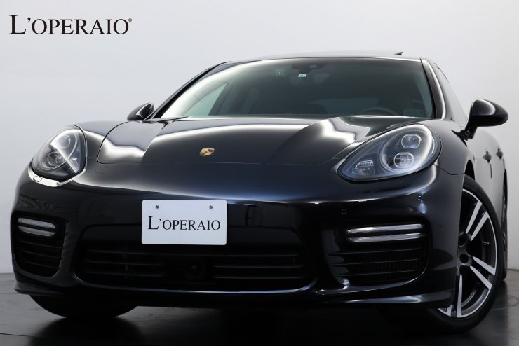 ポルシェ パナメーラ Turbo S PDK 後期モデル 左ハンドル スポーツ