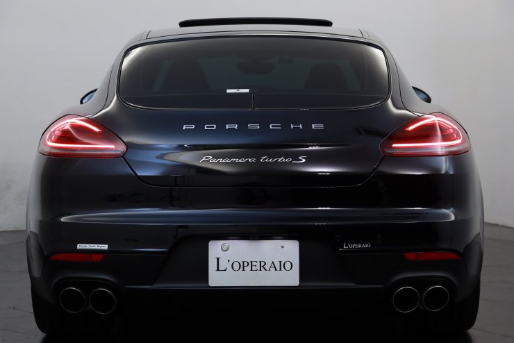 ポルシェ パナメーラ Turbo S PDK 後期モデル 左ハンドル スポーツ
