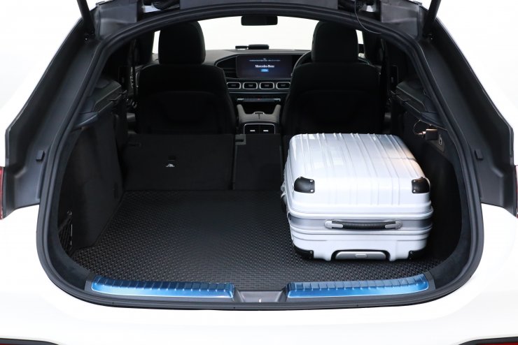 メルセデスベンツ GLEクラス GLE400d 4マチック クーペスポーツ 有償色