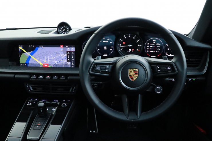 ポルシェ 911(Type992) カレラ PDK オプション総額約231万円 1