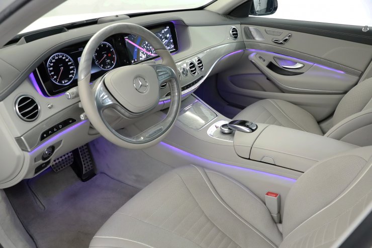 メルセデスベンツ Sクラス S550Long AMGスポーツパッケージ グレー