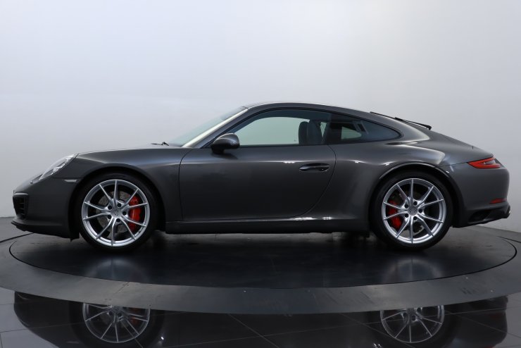 ポルシェ 911(Type991) 991 Carrera S PDK 後期 左ハンドル ブラック