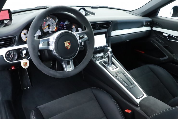 ポルシェ 911(Type991) GT3 PDK 正規ディーラー車 スポーツクロノPKG
