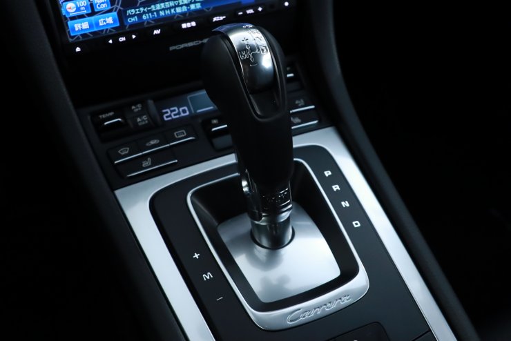 ポルシェ 911(Type991) Carrera PDK 左ハンドル スポーツステアリング