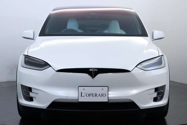 テスラ モデルX P100D 1オーナー 白革 6シーター エンハンストオート