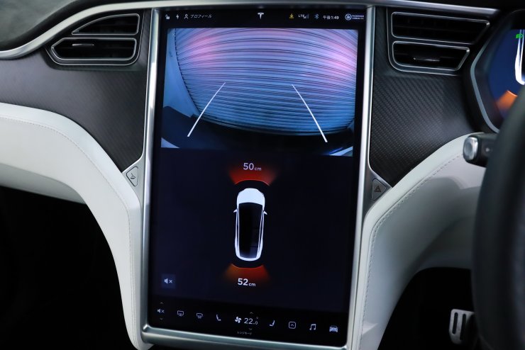 テスラ モデルX P100D 白革 6シーター エンハンストオートパイロット