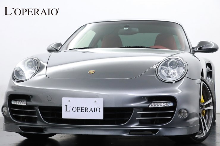 ポルシェ 911 Type997 ターボ Pdk 後期モデル Pccb スポーツクロノpkg カレラレッドレザー アダプティブスポーツシート スポーツデザインステアリング 中古車
