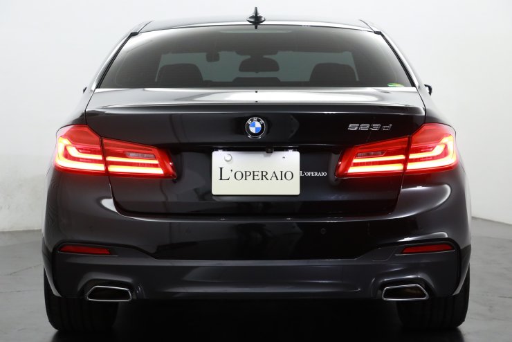 BMW 5シリーズ 523d エディション MISSION:IMPOSSIBLE 純正19インチ