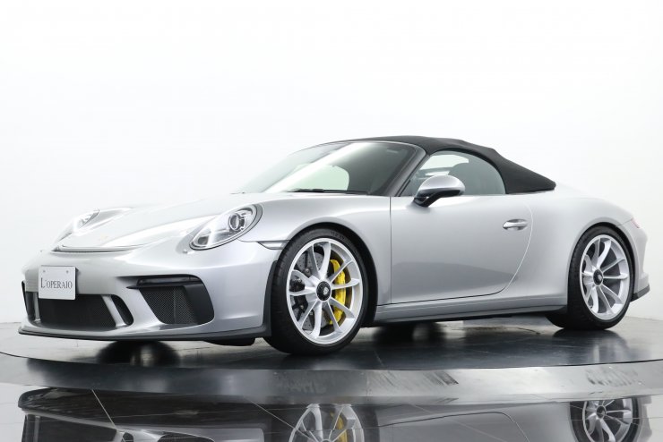ポルシェ 911(Type991) スピードスター 6MT 世界限定1948台