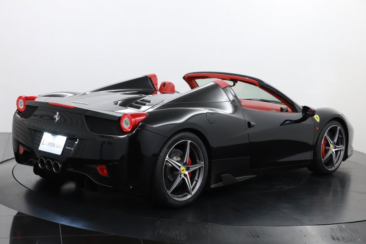 フェラーリ 458 Spyder 正規ディーラー車 フロントリフト