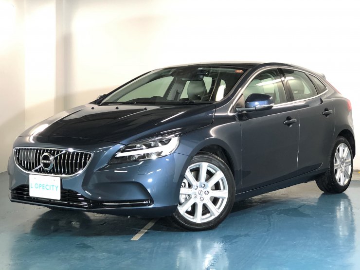 ボルボ V40 ボルボ V40 T3クラシックエディション 最終モデル特別仕様