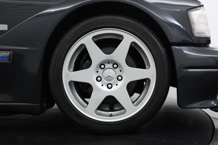 メルセデスベンツ 190クラス 190E 2.5-16 Evolution II 限定500台