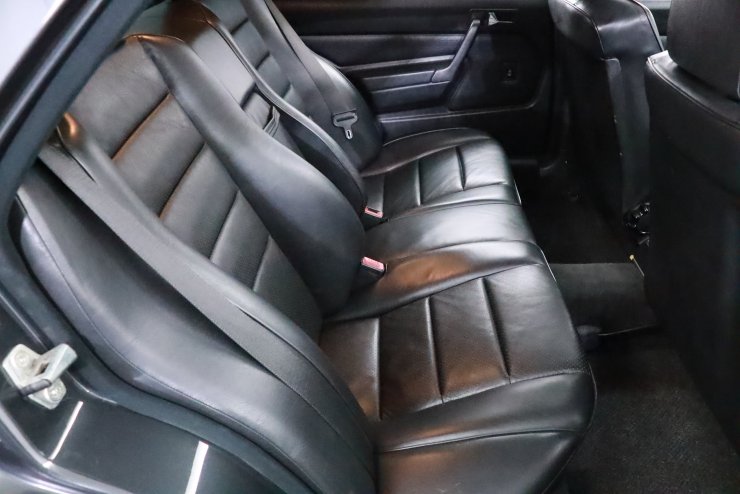 メルセデスベンツ 190クラス 190E 2.5-16 Evolution II 限定500台