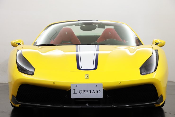 フェラーリ 488 Spider F1 DCT ディーラー車 ロッソフェラーリレザー