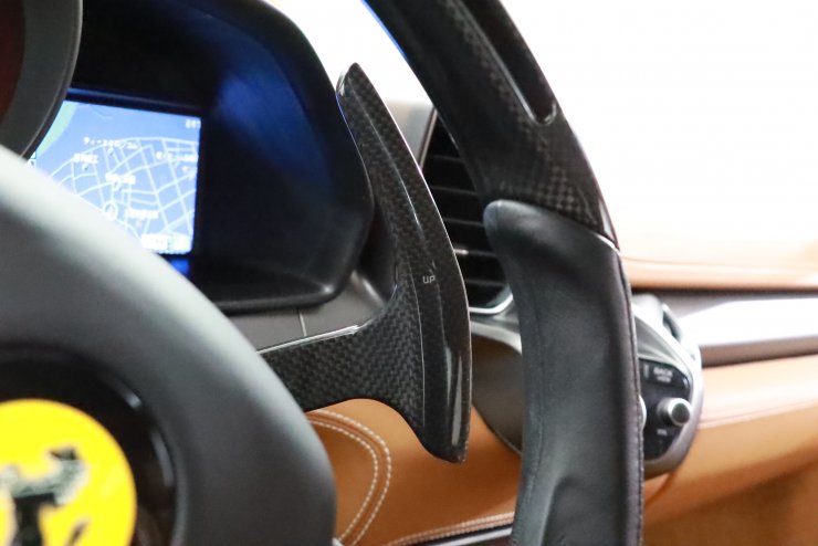 パーソナル グリンタ スエード 350 ステアリング メンテ済 フェラーリ使用品 パーソナル グリンタ 350 ステアリング レザー メンテ済 フェラーリ