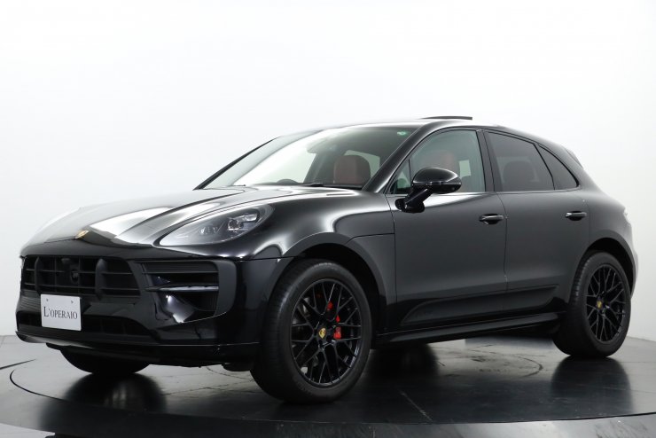 ポルシェ マカン GTS PDK ワンオーナー Sport‐ChronoPKG Sport-Exhaust