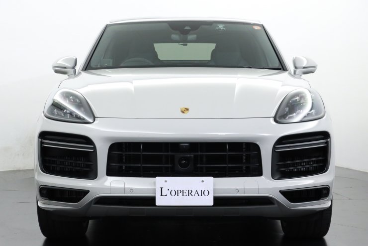 ポルシェ カイエン Turbo Coupe Tip‐S Sport‐ChronoPKG ライトウエイト