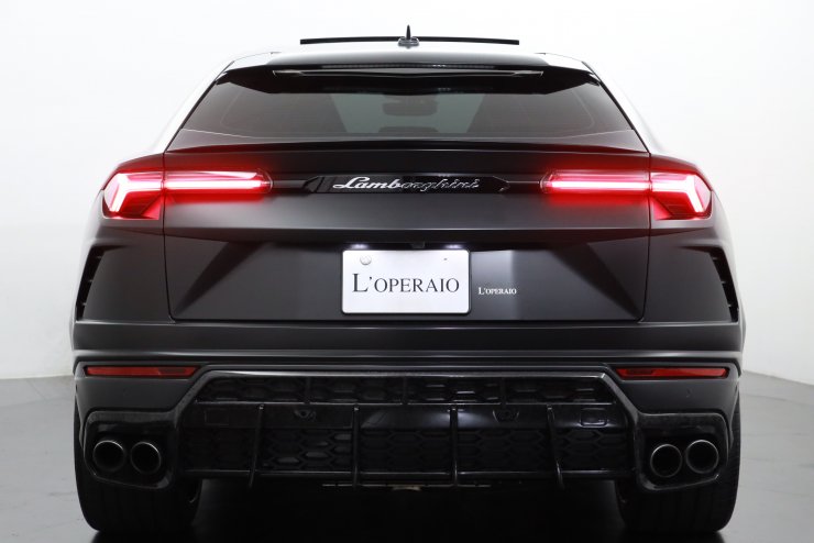 ランボルギーニ ウルス 4.0 マットブラックラッピング ブラック×レッド