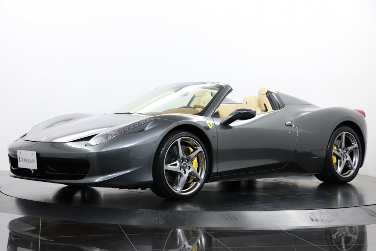 フェラーリ 458 Spider F1 DCT 正規ディーラー車 走行5,000km台
