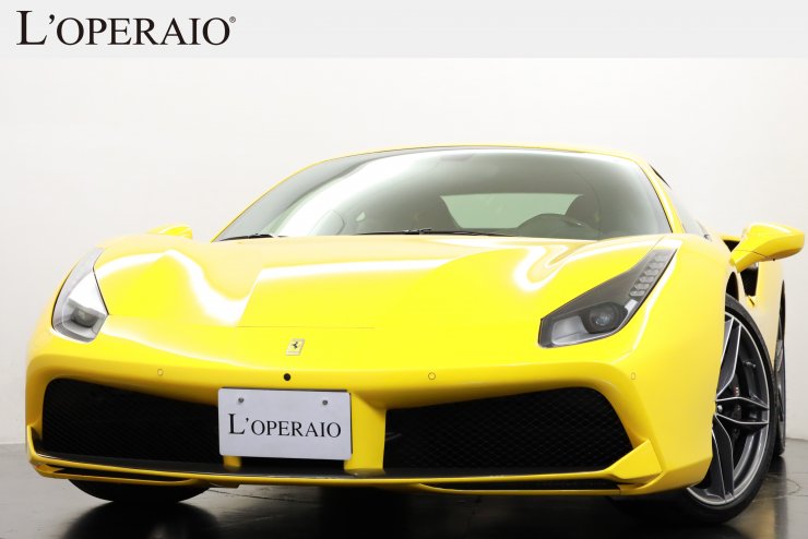 フェラーリ 488 GTB F1 DCT カーボンLEDステアリング パッセンジャー