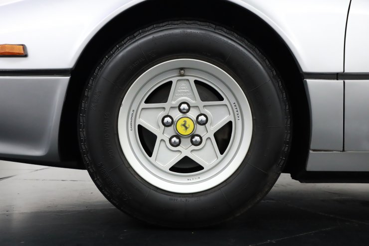 フェラーリ 308 GTB 5MT 正規ディーラー車【クラシケ取得済】 スチール 