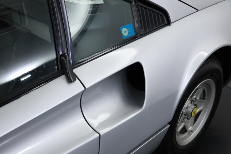 フェラーリ 308 GTB 5MT 正規ディーラー車【クラシケ取得済】 スチール