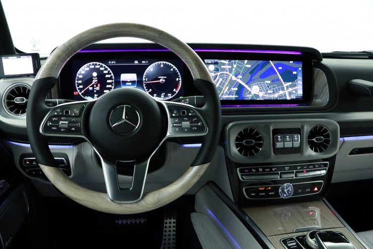 メルセデスベンツ Gクラスロング G400d manufaktur Edition ワン