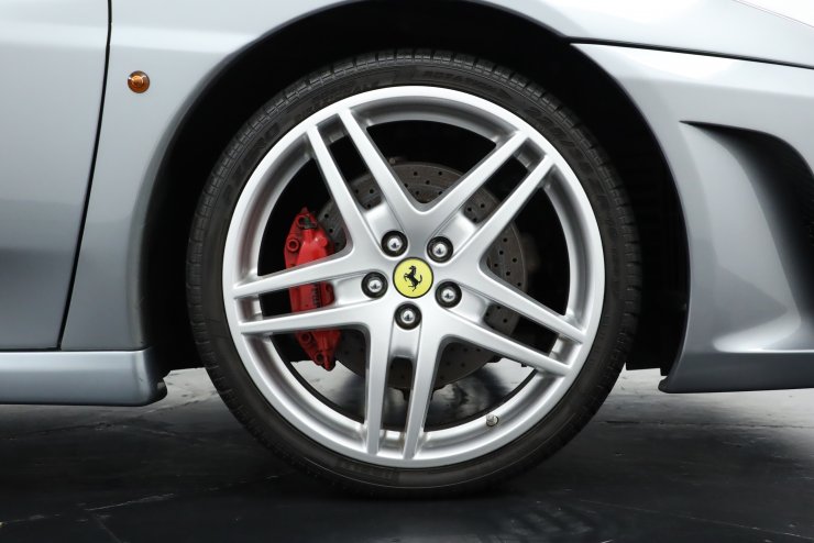 フェラーリ F430 F1 正規ディーラー車 希少右ハンドル 希少カラー