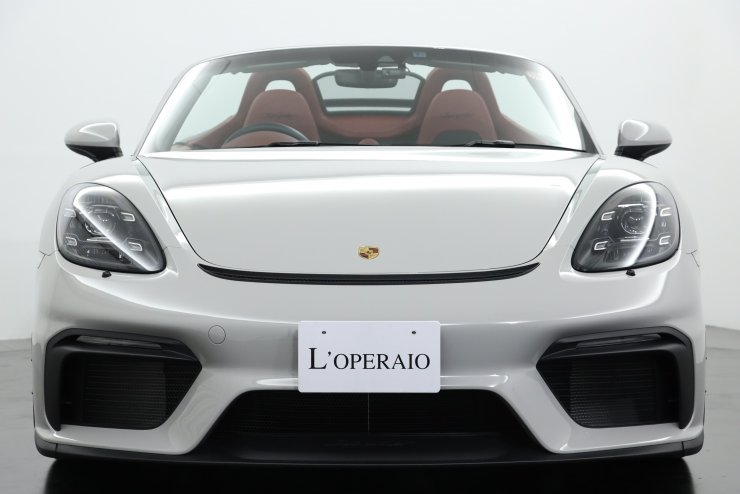 ポルシェ 718 Spyder 6MT スペシャルカラー(クレヨン) PCCB インテリア