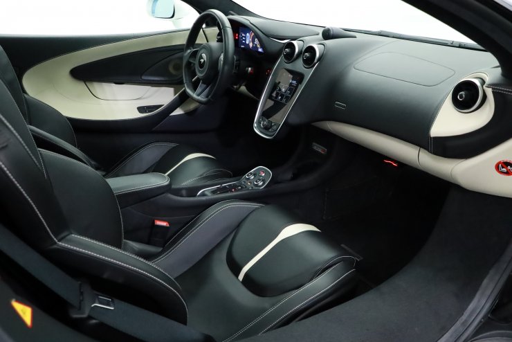 マクラーレン 570S Spider セキュリティパック スポーツエグゾースト