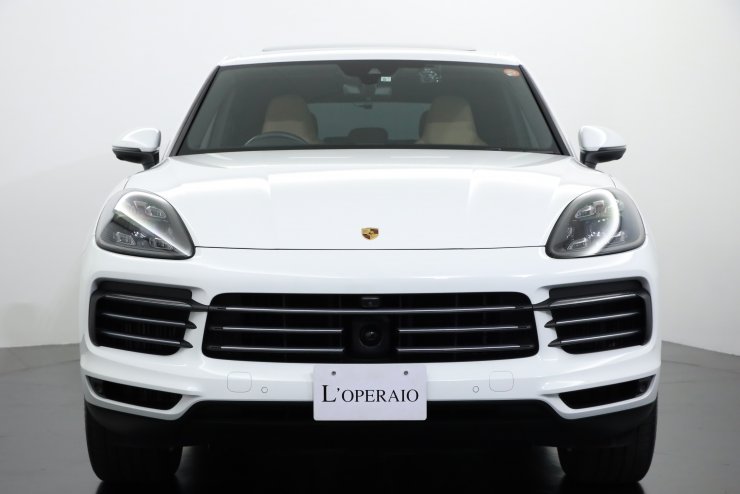 ポルシェ カイエン Tip-S 現行モデル スポーツクロノPKG パノラマ