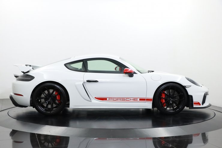 【非売品・美品】Porsche ポルシェ 718 Cayman GT4 ケイマン 718ケイマン 718ケイマンGT4の中古車を探すなら【グー